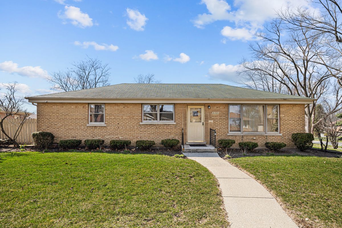 21220 Tower Avenue, Matteson, IL 60443