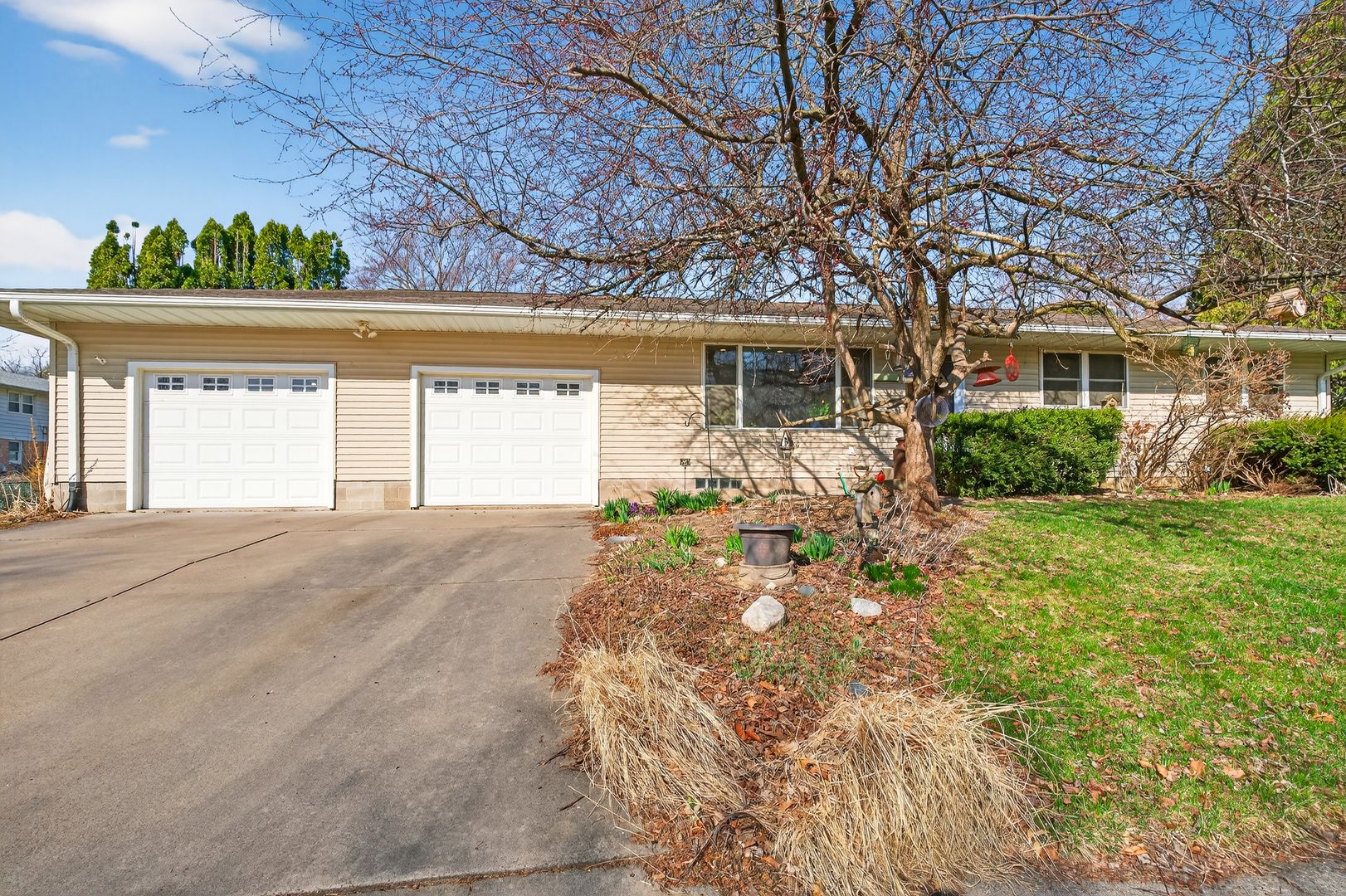 1334 7th Street NW — Clinton, IA 52372