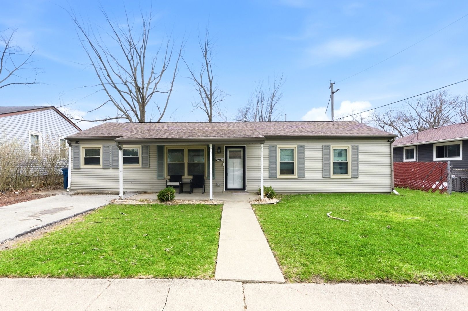 22150 Chappel Avenue — Sauk Village, IL 60411