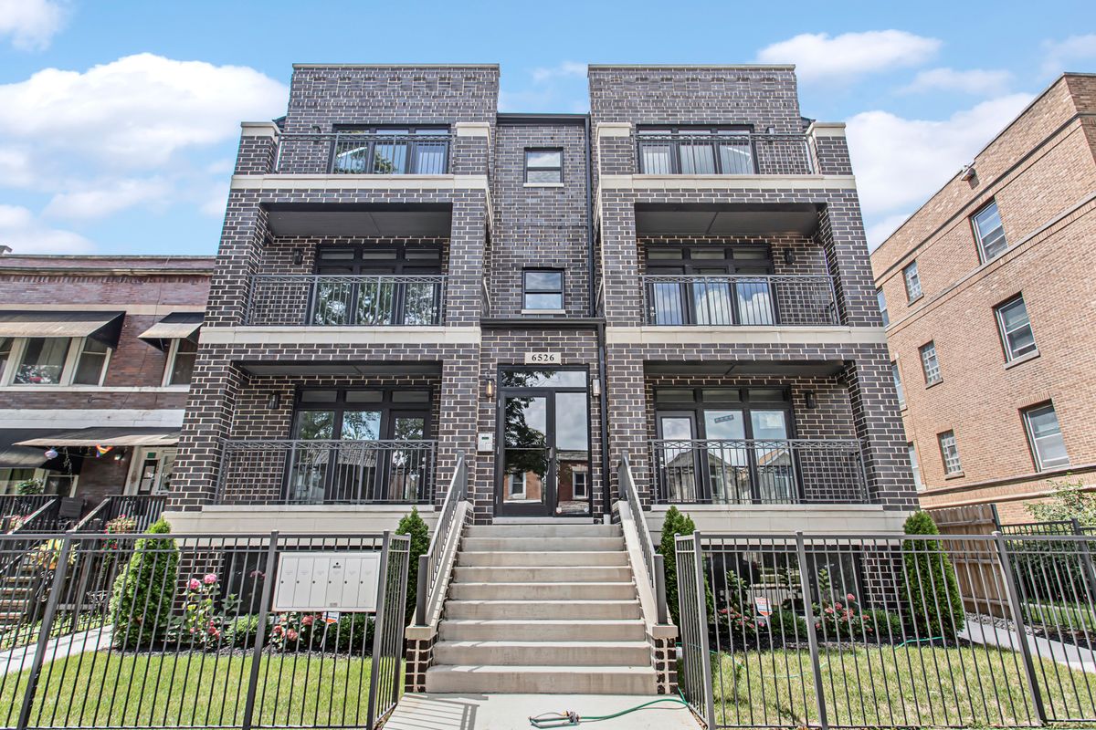 6526 Ingleside Avenue, Chicago, IL 60637