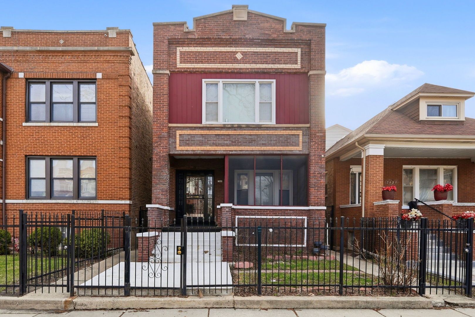 7923 S Carpenter Street — Chicago, IL 60620