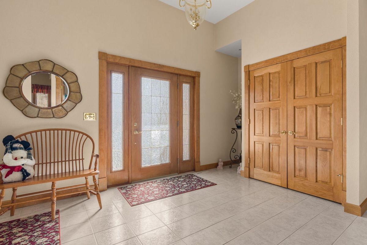 21927 71st Avenue N, Port Byron, IL 61275