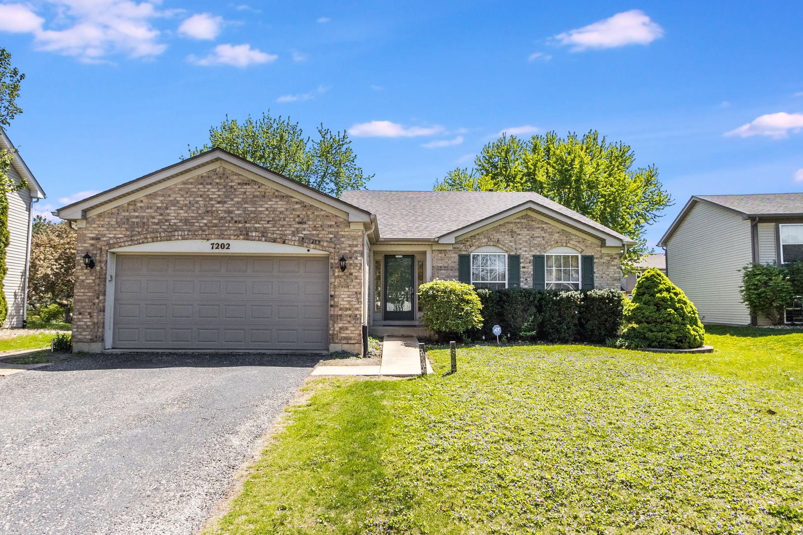 7202 Faxton Lane — Plainfield, IL 60586