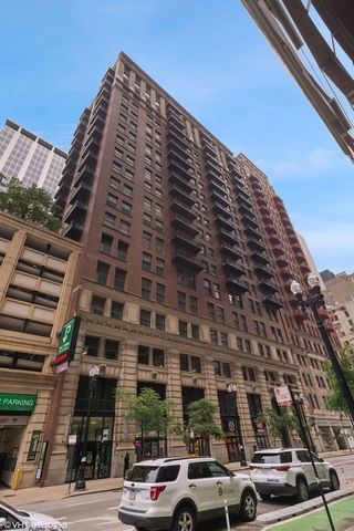 212 W Washington Street #908 — Chicago, IL 60606