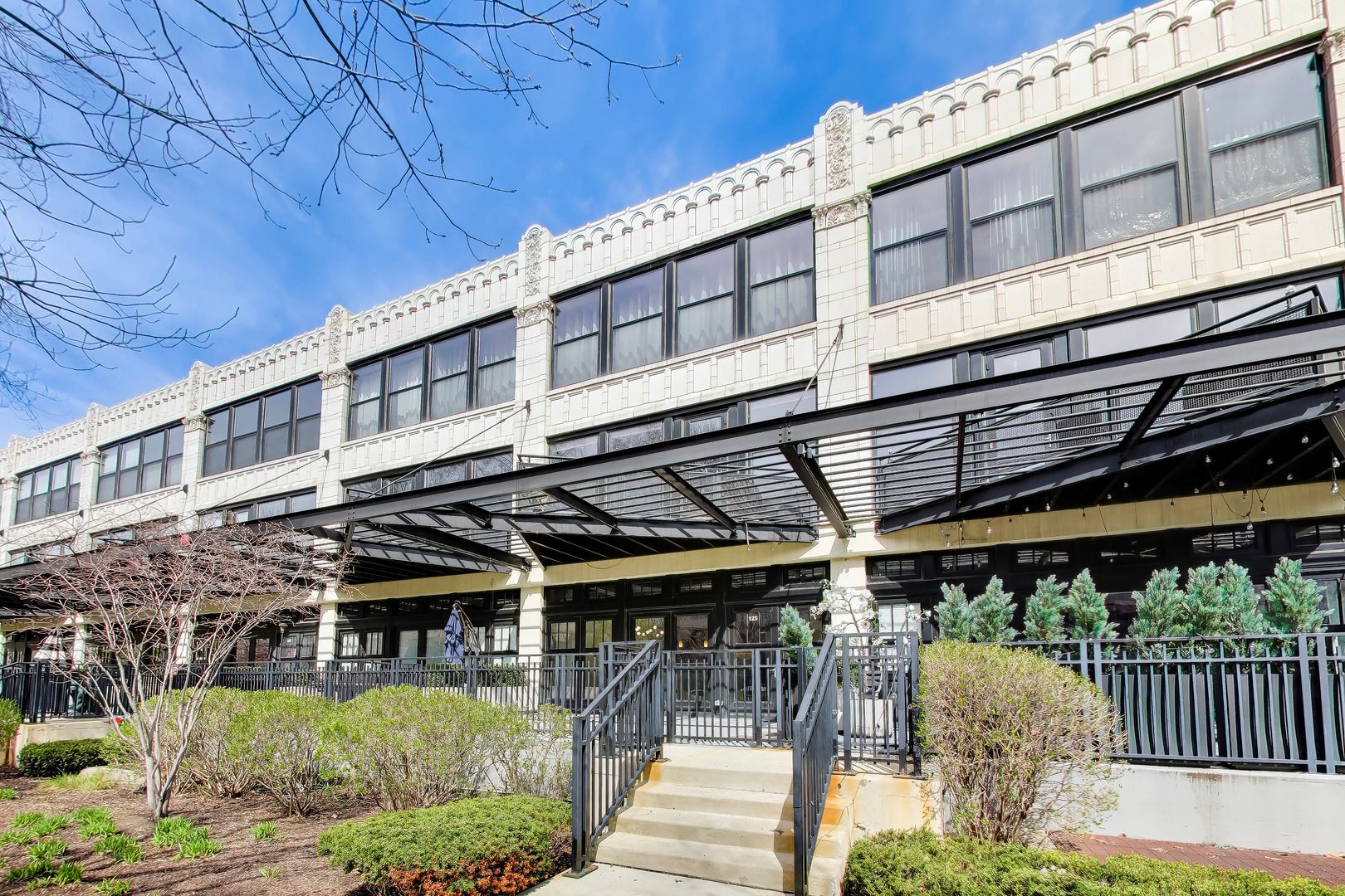 1110 W 15th Street #125 — Chicago, IL 60608