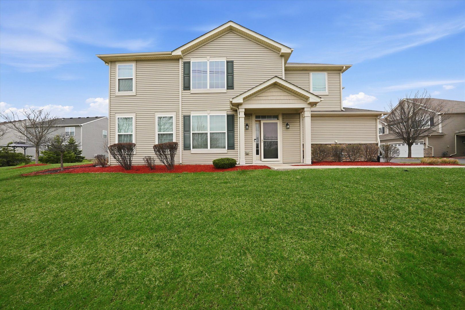 192 Owen Street — Matteson, IL 60443