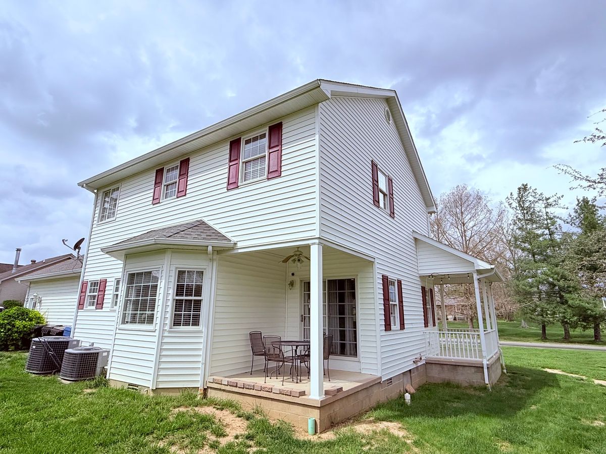 312 Cherokee Drive, Harrisburg, IL 62946
