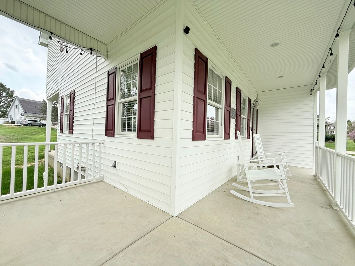 312 Cherokee Drive, Harrisburg, IL 62946