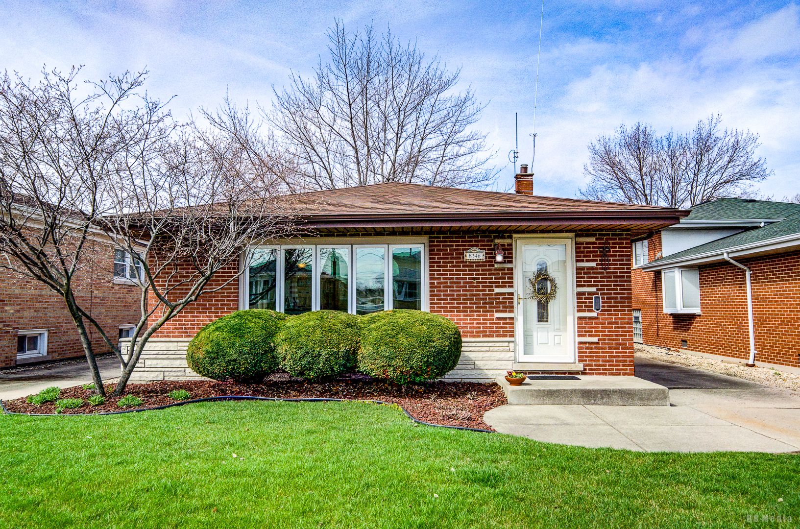 8346 S Kolin Avenue — Chicago, IL 60652