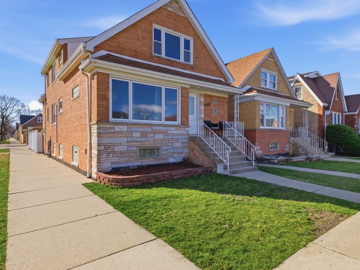 6558 Karlov Avenue, Chicago, IL 60629