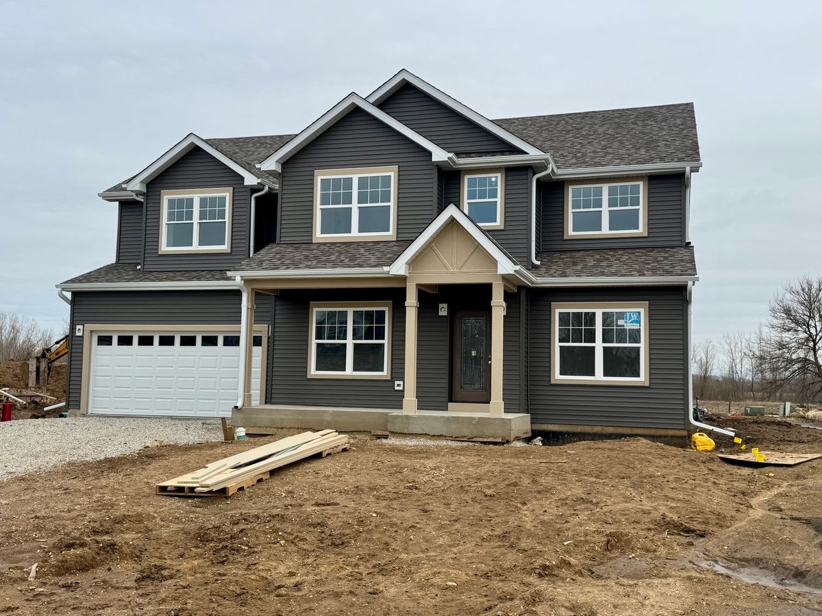 902 HAYDEN Drive, Yorkville, IL 60560