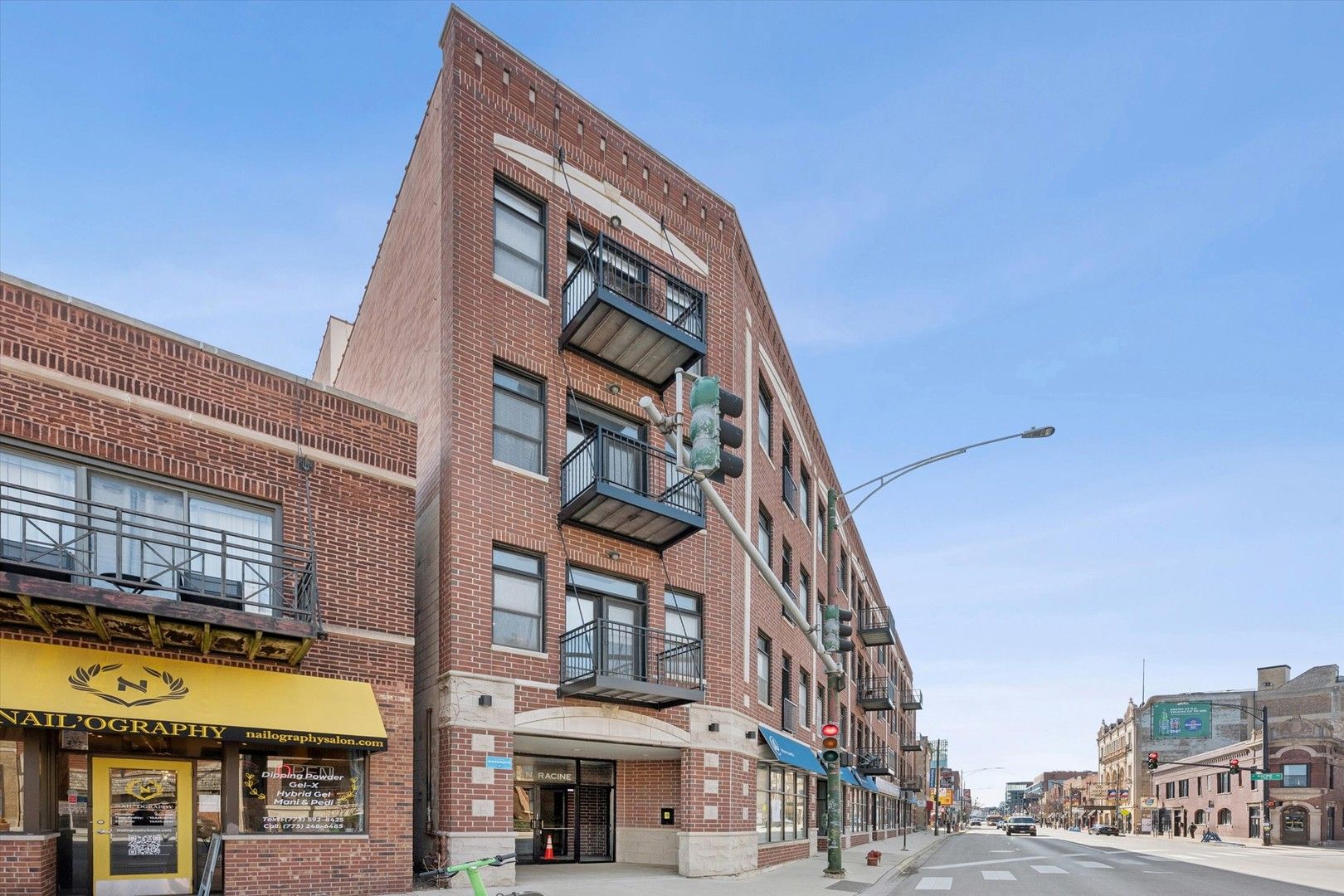 3755 N Racine Avenue #3C — Chicago, IL 60613