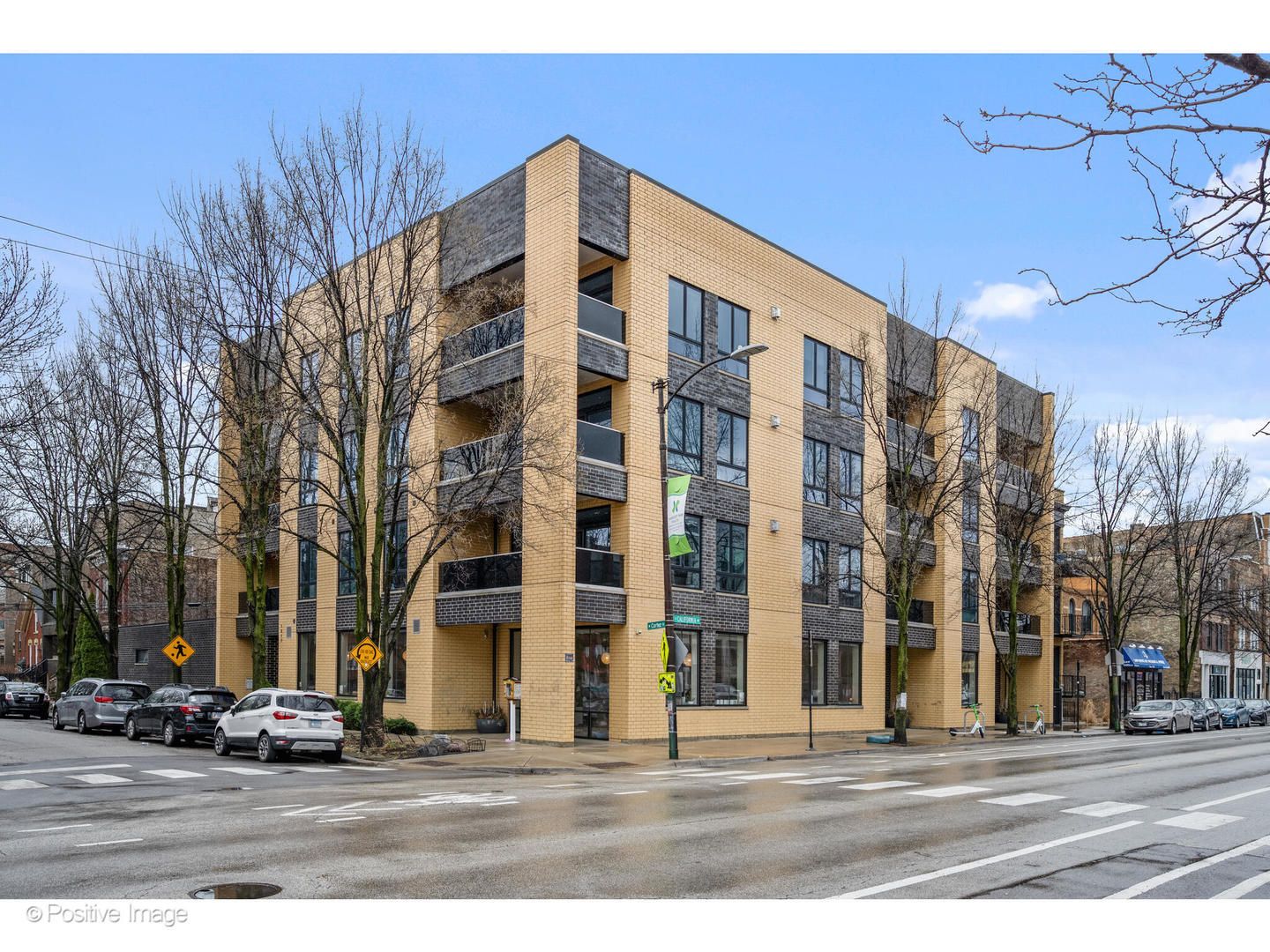 1017 N California Avenue #9 — Chicago, IL 60622
