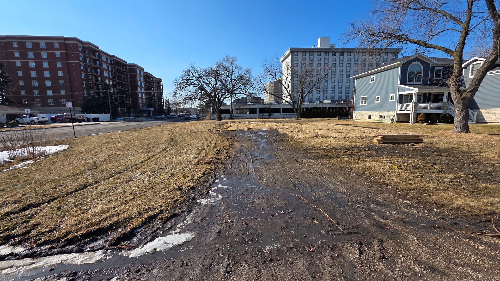 5602 N Fairview Avenue — Norwood Park, IL 60631