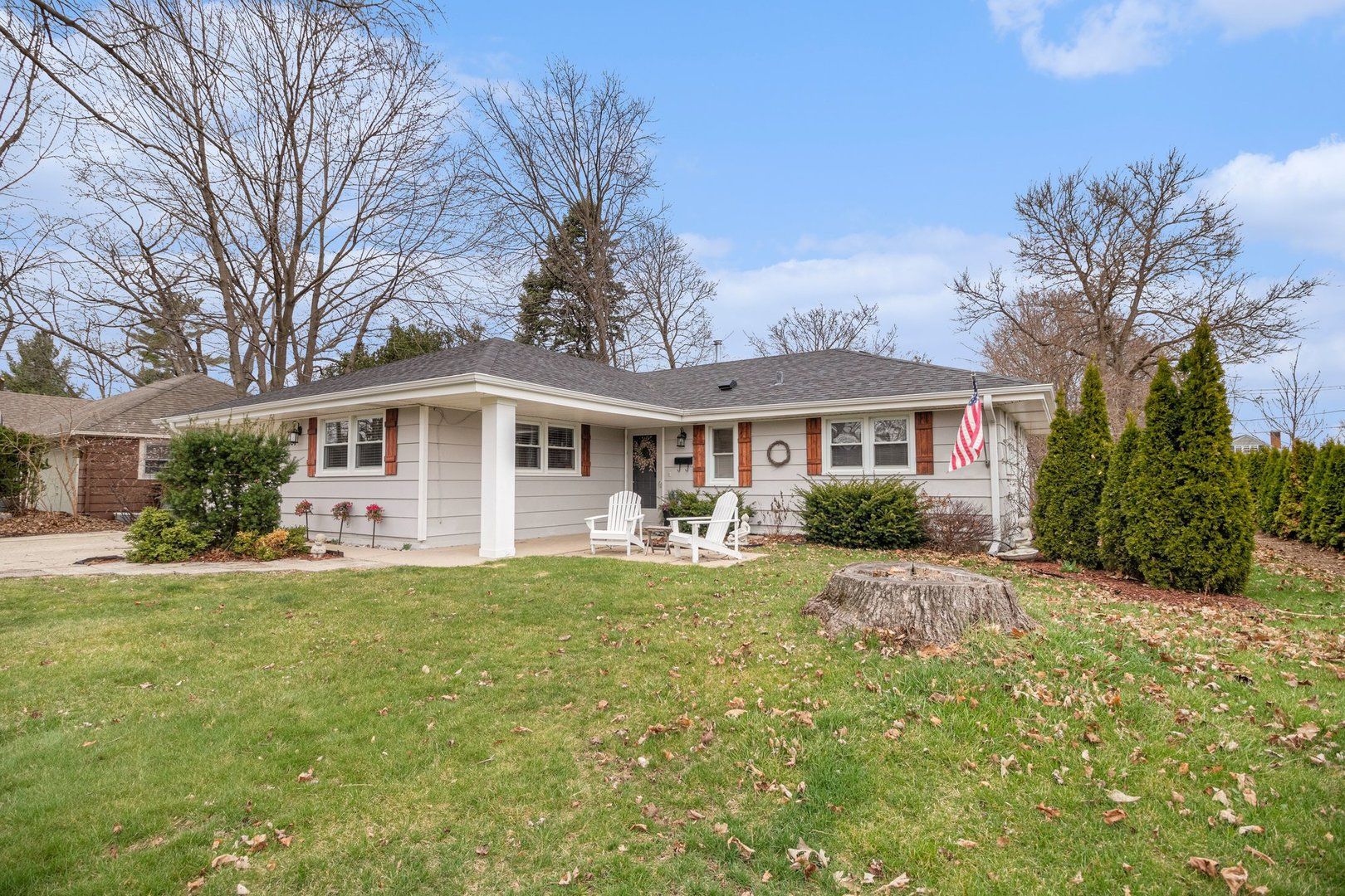 3804 Grove Avenue — McHenry, IL 60050