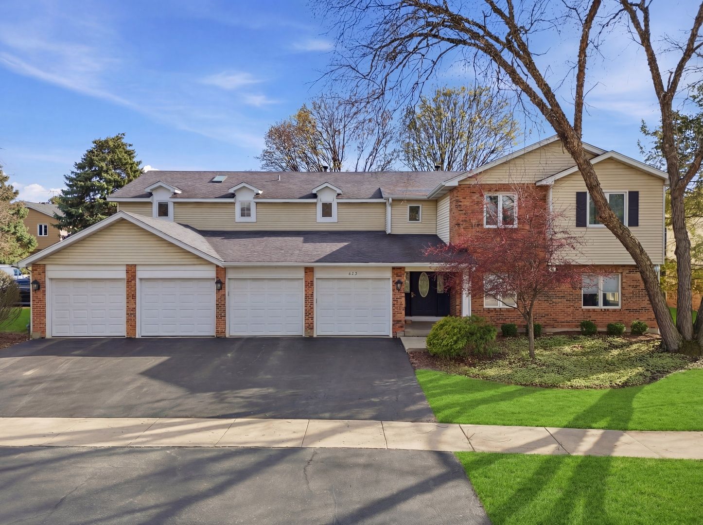 622 Zaininger Avenue #A — Naperville, IL 60563