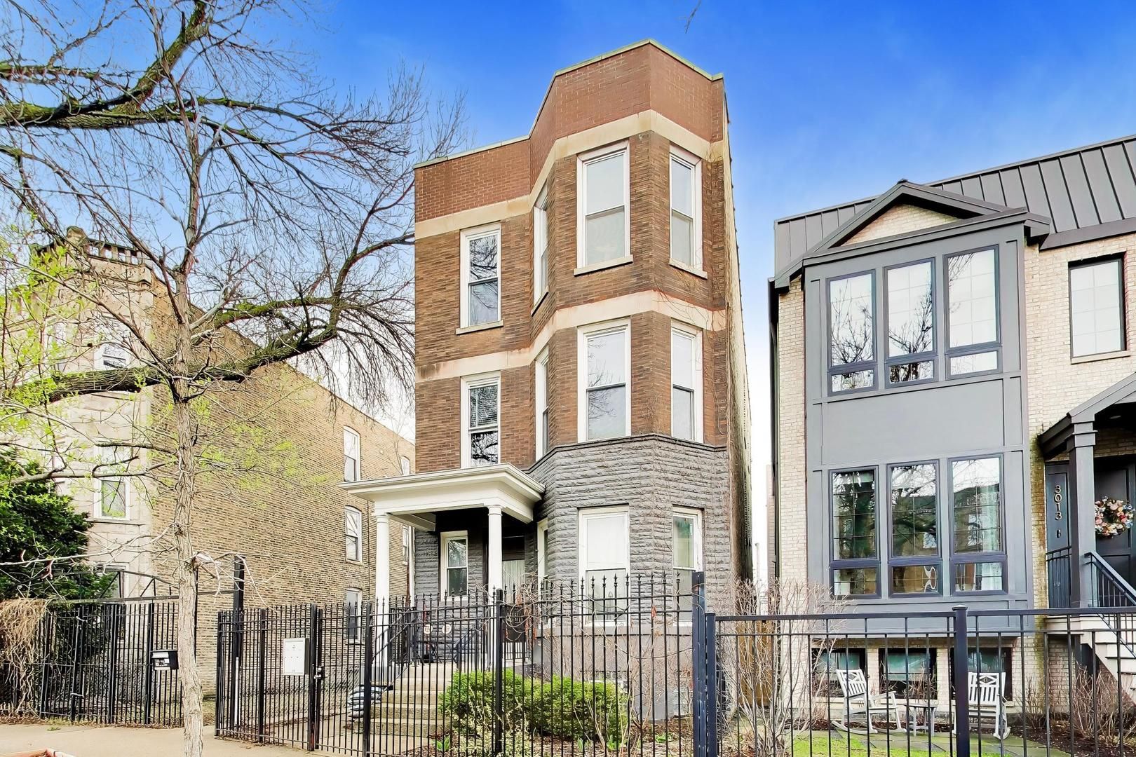 3009 W Belden Avenue — Chicago, IL 60647