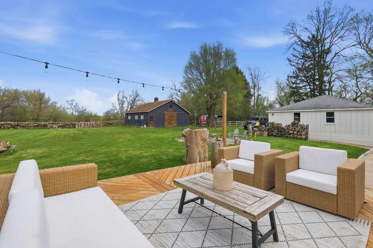 25848 W Scott Road, North Barrington, IL 60010
