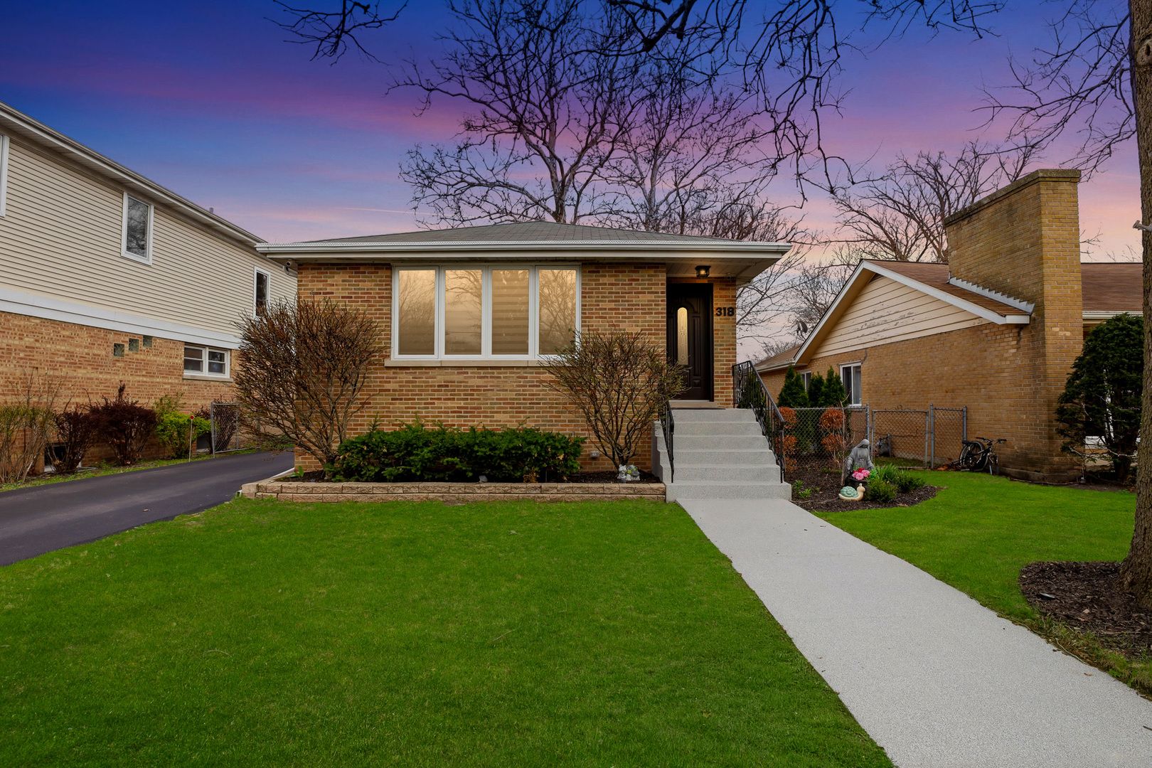 318 Hibbard Road — Wilmette, IL 60091