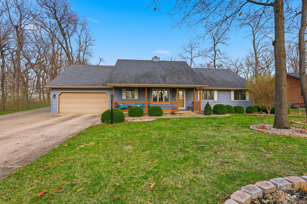 2853 Forsythia Lane — St. Anne, IL 60964