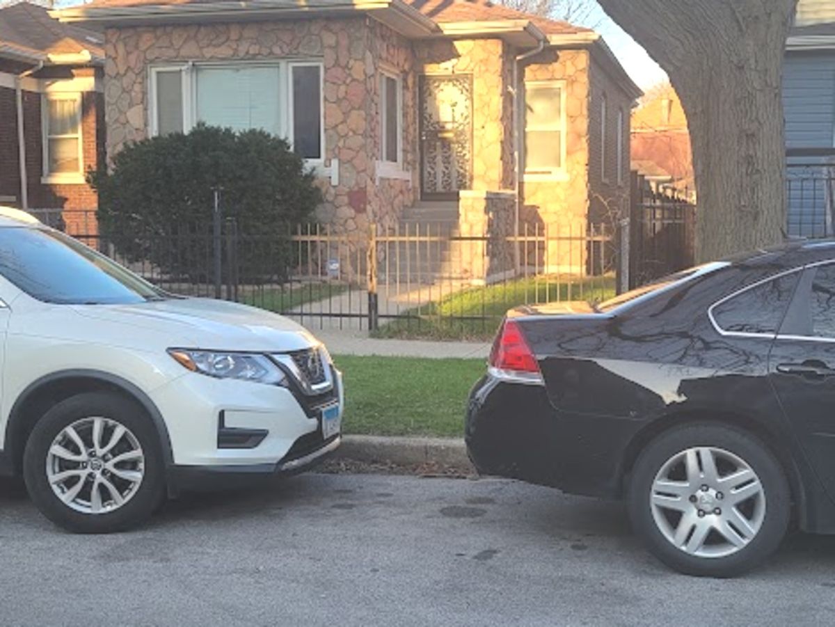 7939 Kingston Avenue, Chicago, IL 60617