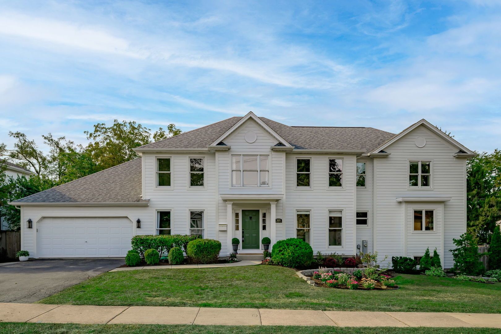 369 Hawthorne Boulevard — Glen Ellyn, IL 60137