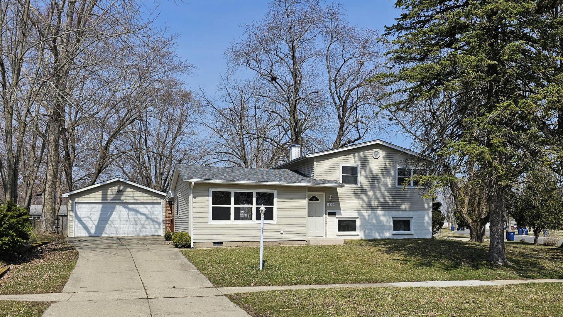 18570 W Pamela Place — Gurnee, IL 60031