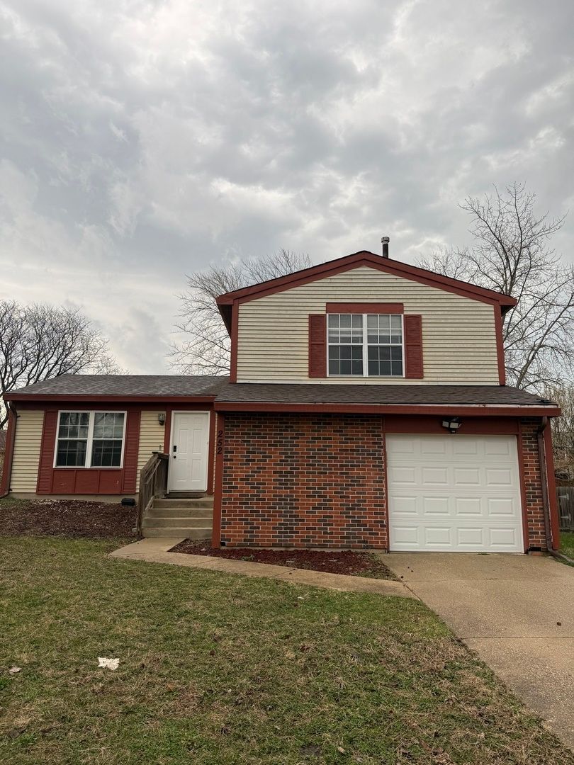 252 Yellow Pine Drive — Bolingbrook, IL 60440