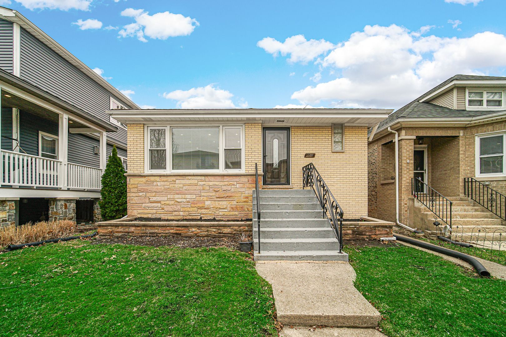 2219 N 74th Court — Elmwood Park, IL 60707