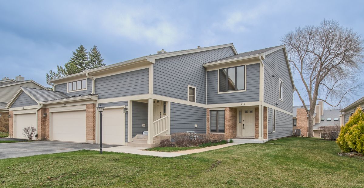 724 Ascot Court, Libertyville, IL 60048