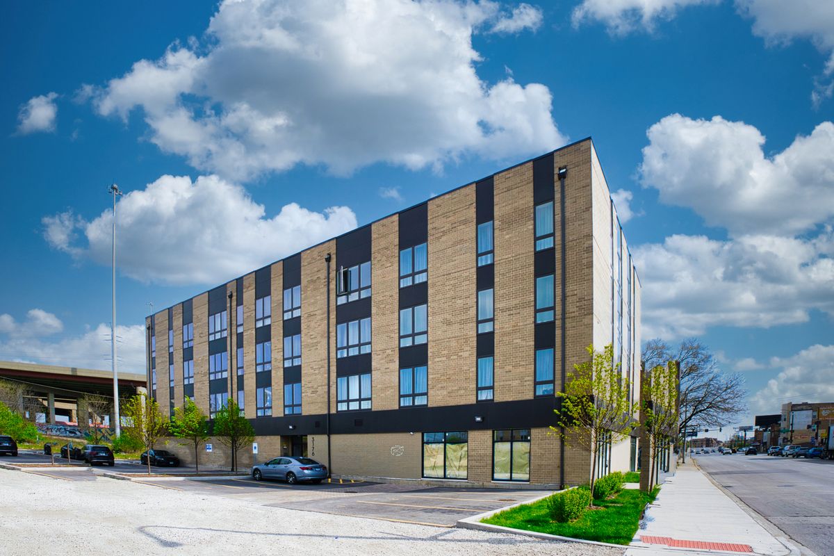 3188 Archer Avenue, Chicago, IL 60608