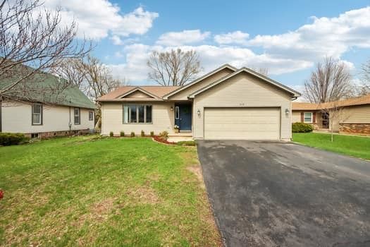 616 2nd Avenue, Marengo, IL 60152