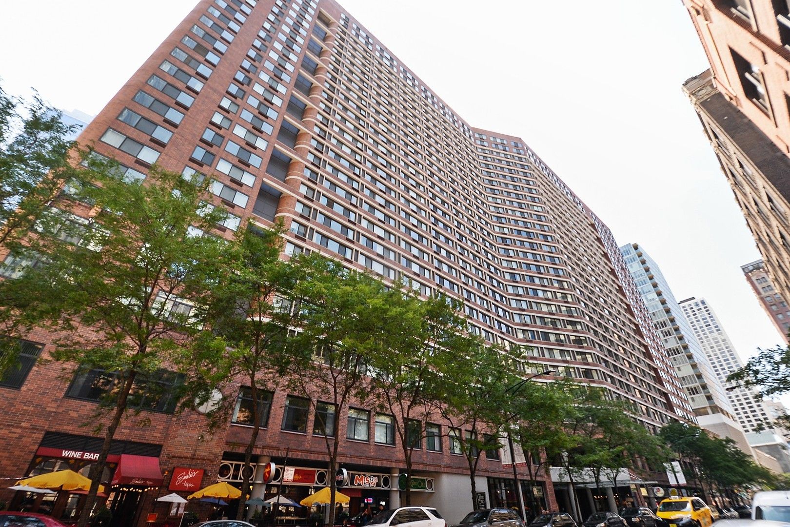 211 E Ohio Street #1804 — Chicago, IL 60611