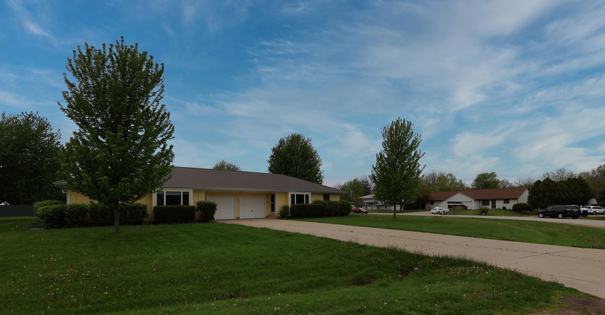 2547 4645th Road, Somonauk, IL 60552
