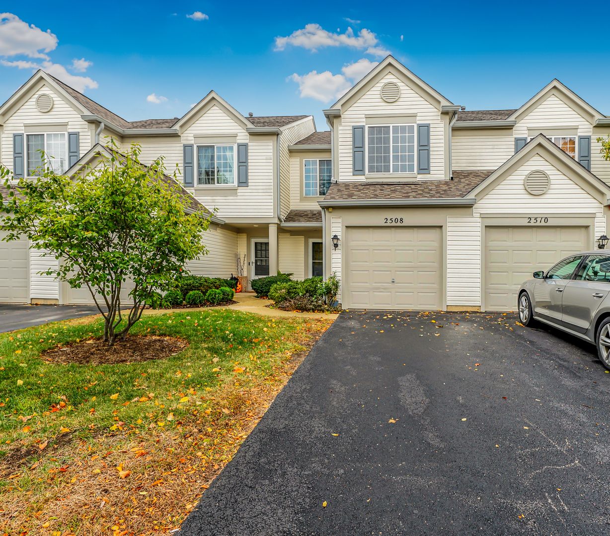 2508 Carrolwood Road #2508 — Naperville, IL 60540