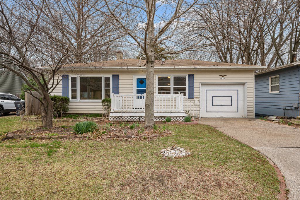 1814 36th Street — Moline, IL 61265