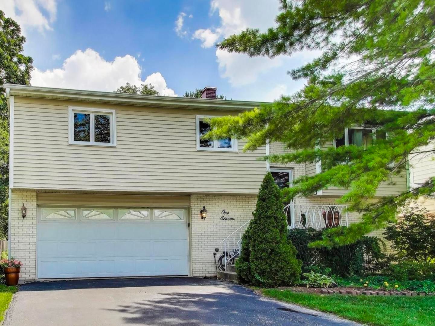 111 S Brighton Place — Arlington Heights, IL 60004