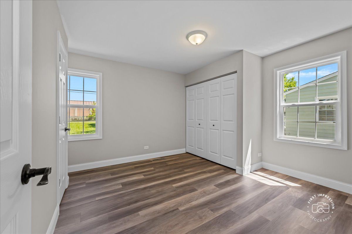 37 Ridge Lane, Geneva, IL 60134