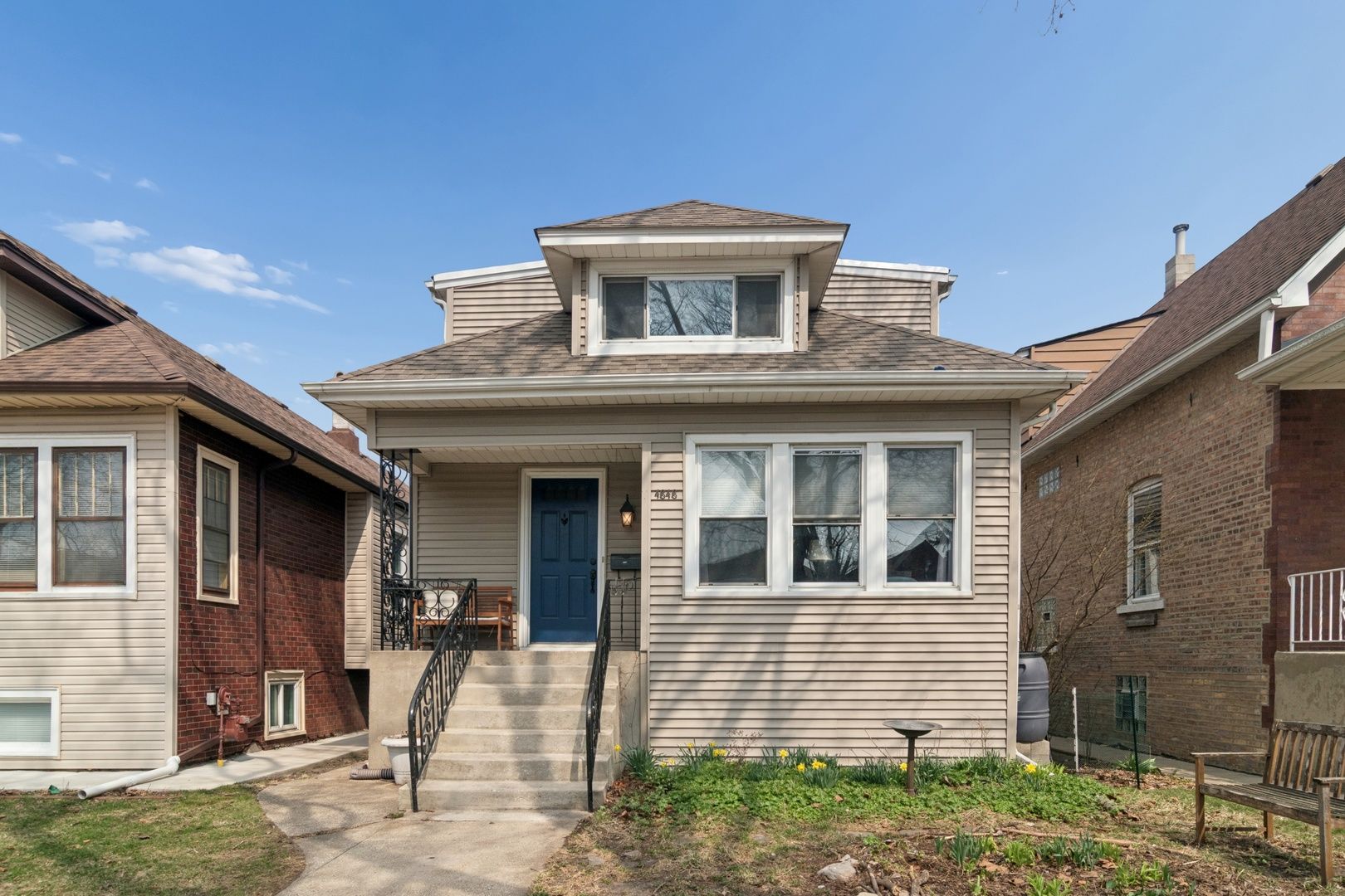 4848 W Grace Street — Chicago, IL 60641
