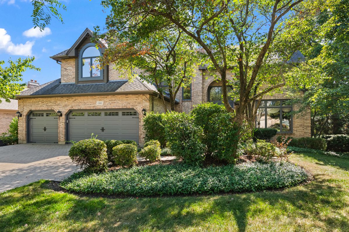 1380 Prestwick, Itasca, IL 60143