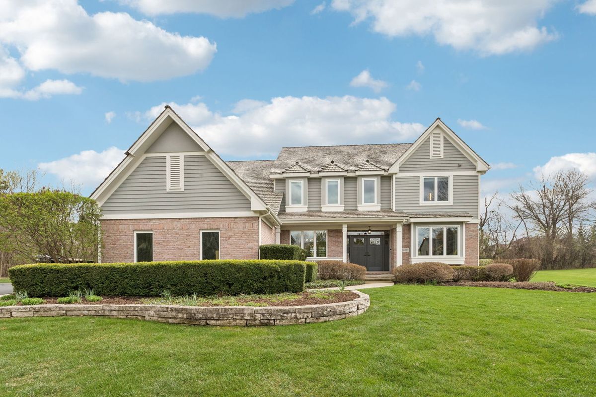 14101 Rodmell Court, Libertyville, IL 60048