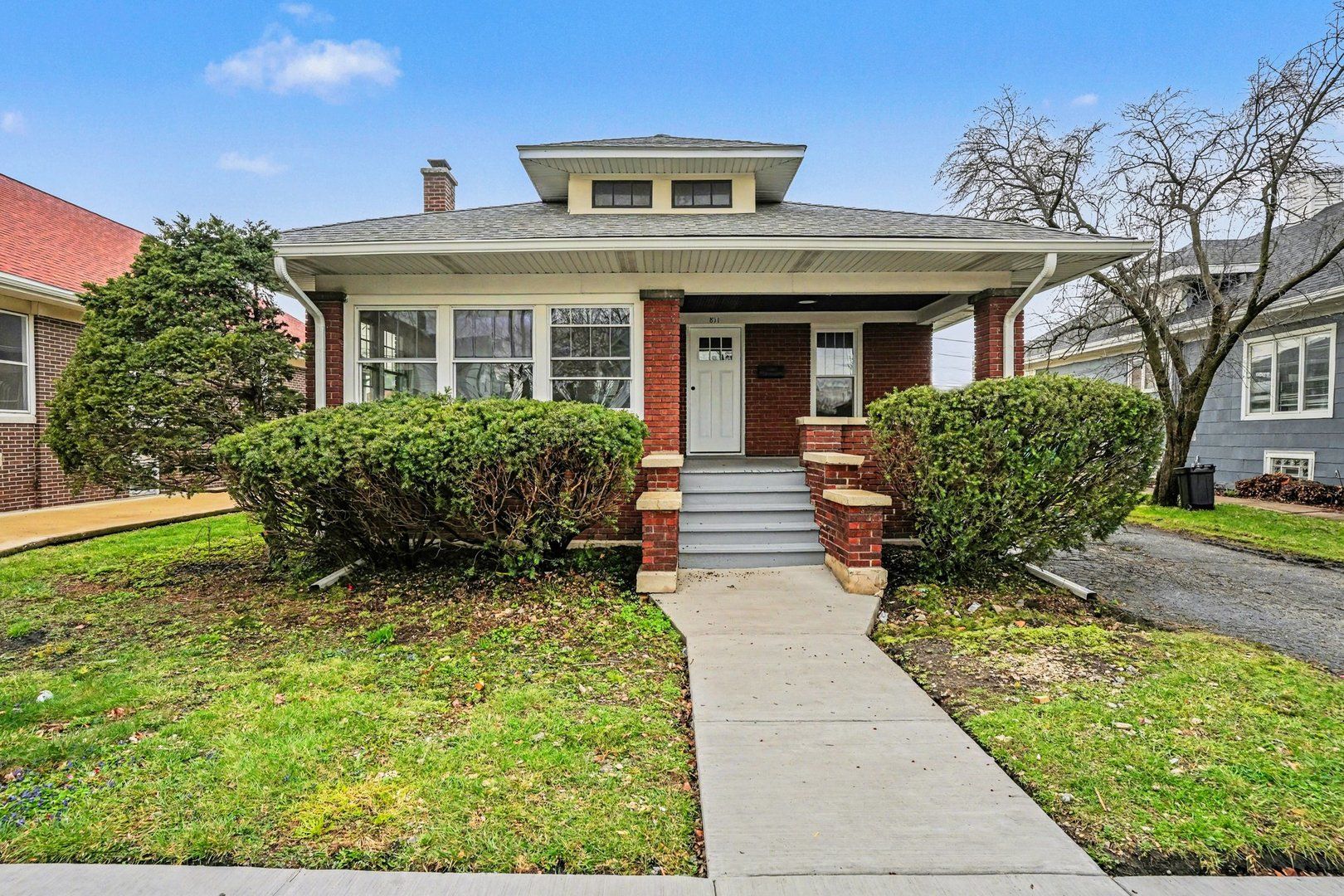 811 Kelly Avenue — Joliet, IL 60435