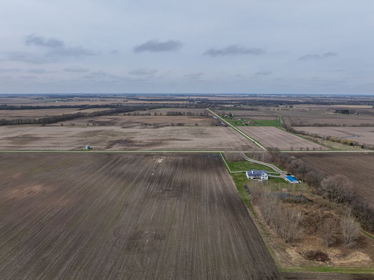 000 S Jugtown Road, Mazon, IL 60444
