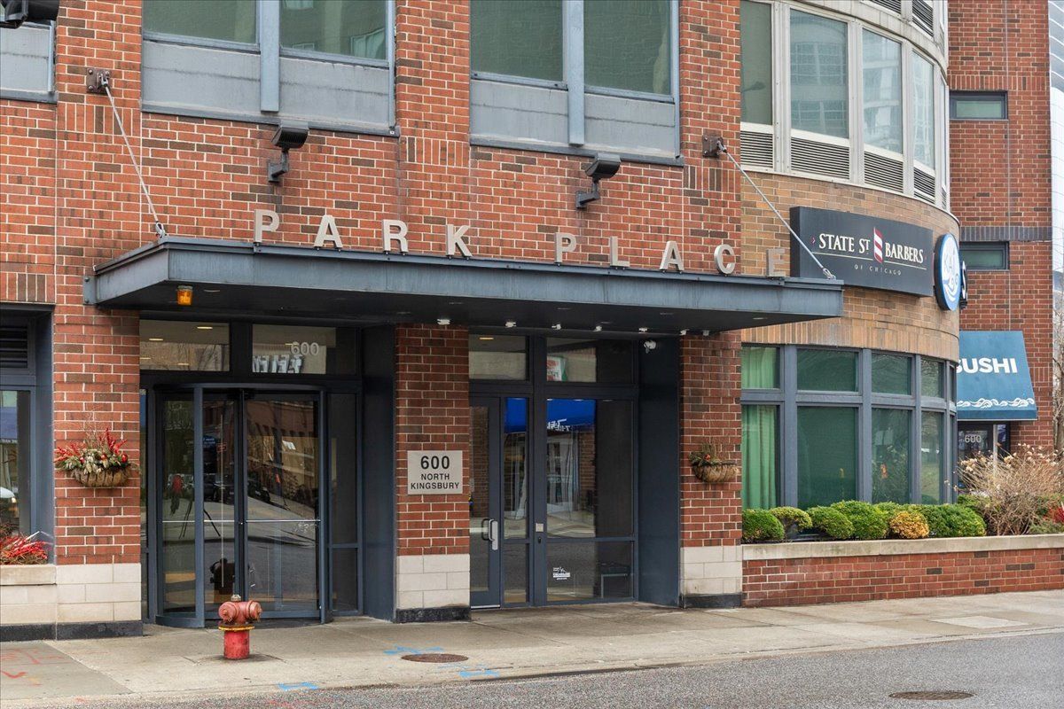600 Kingsbury Street, Chicago, IL 60610
