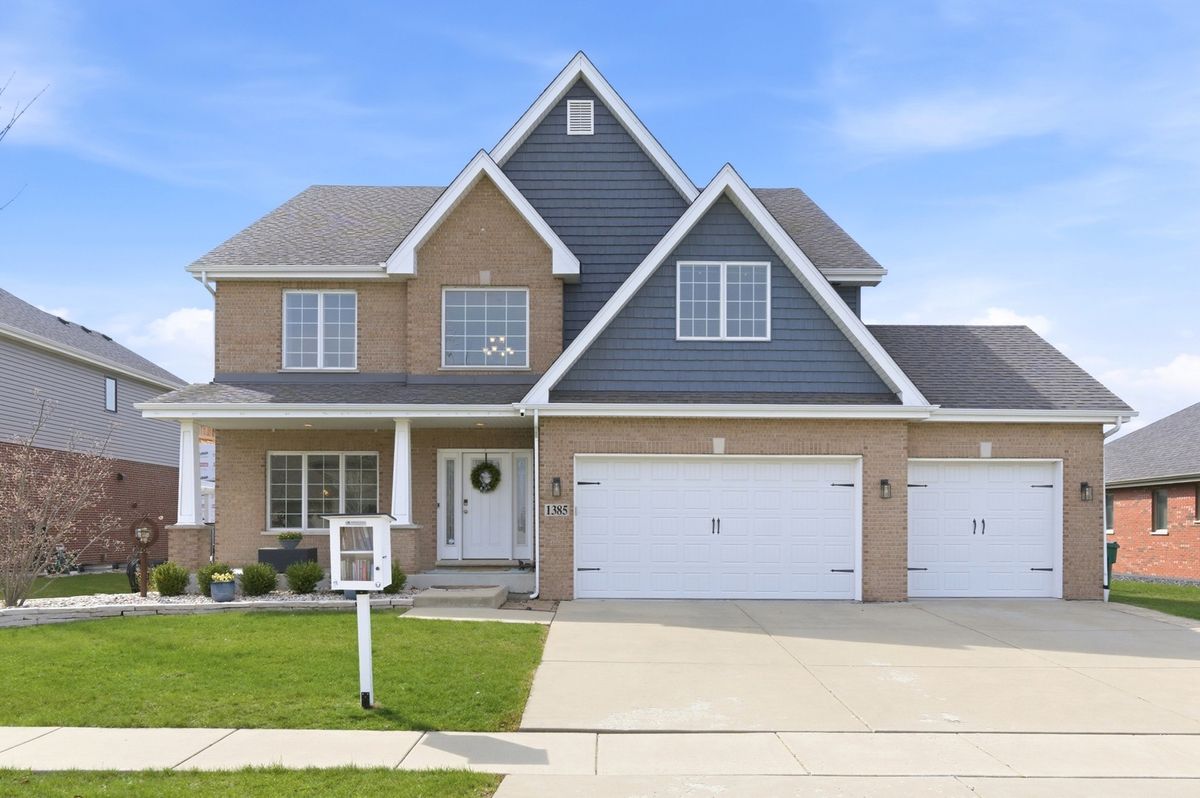 1385 Overton Drive, Lemont, IL 60439