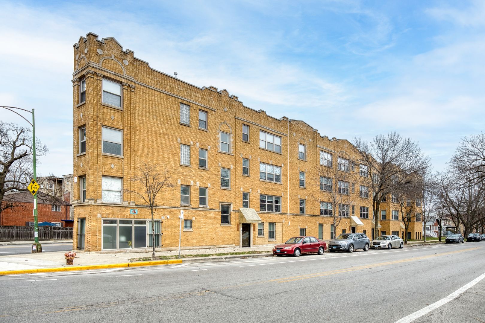 7223 N Rogers Avenue #1 — Chicago, IL 60645