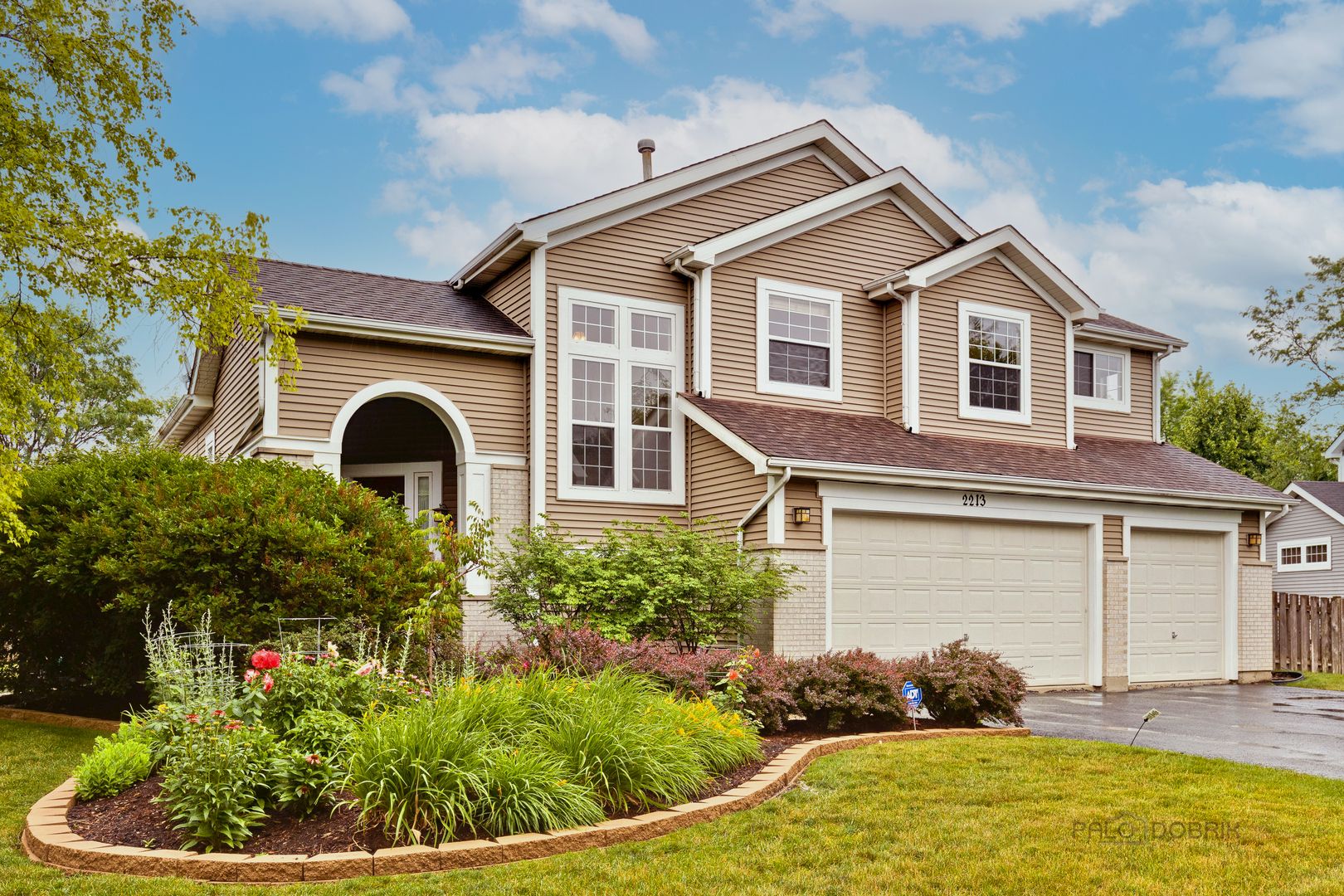 2213 Apple Hill Lane — Buffalo Grove, IL 60089