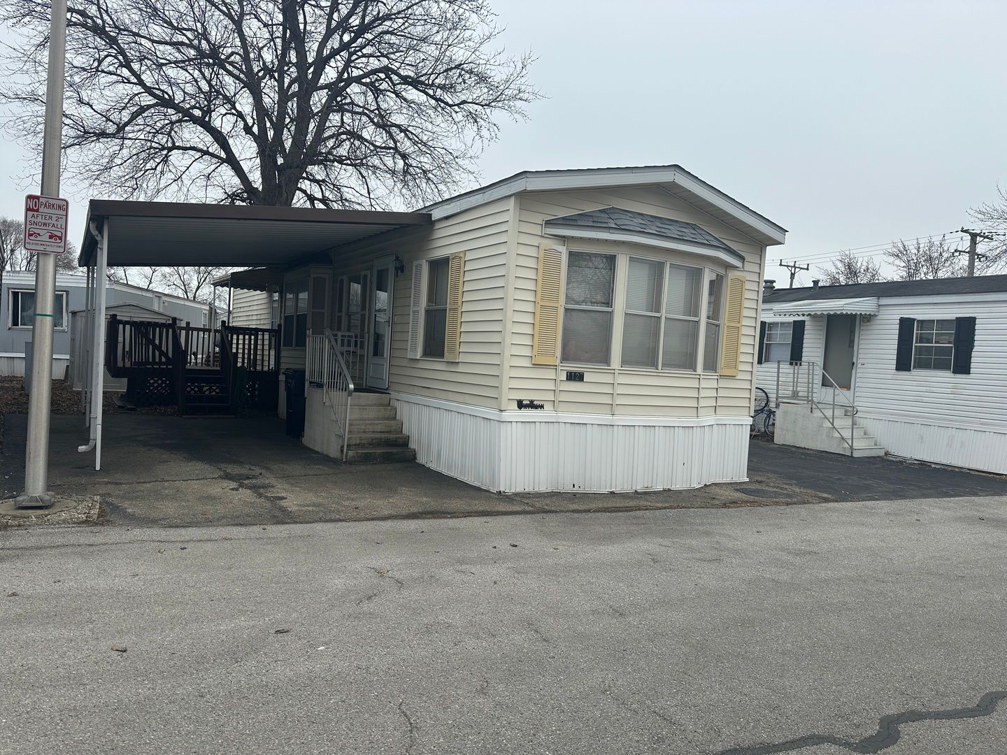 8800 S Harlem Avenue #1127 — Bridgeview, IL 60455