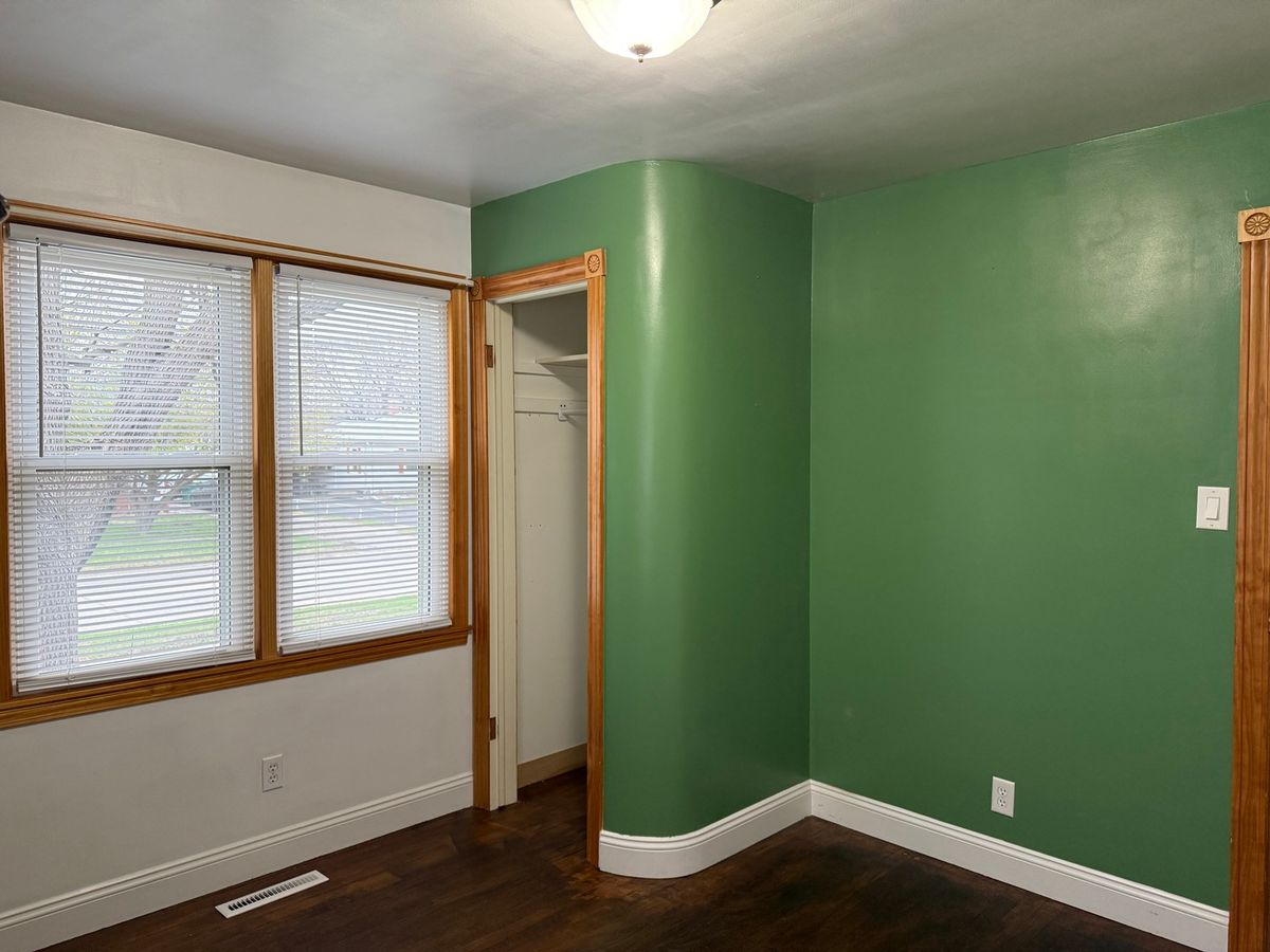 1456 Losey Street W, Galesburg, IL 61401