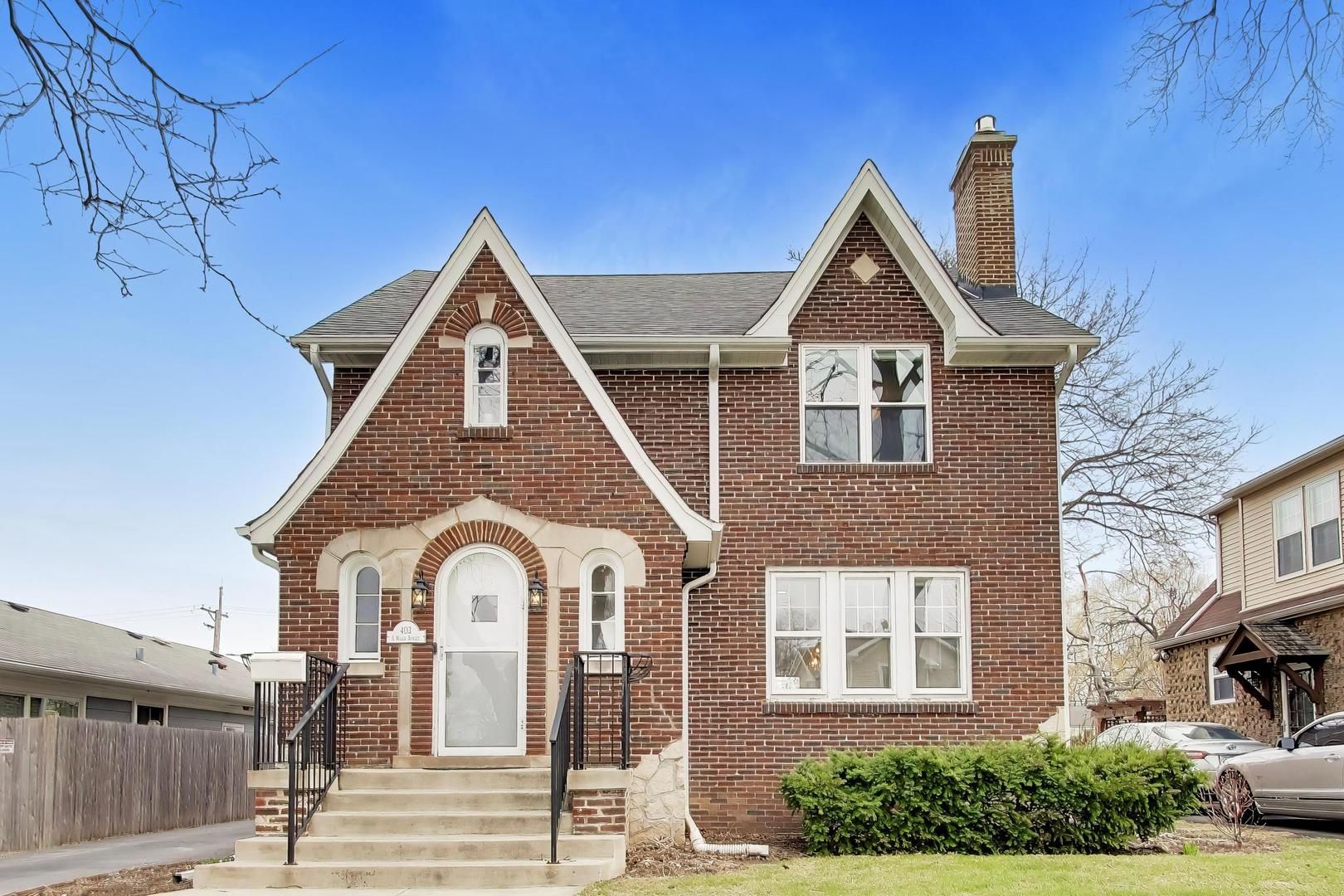 403 S Wille Street — Mount Prospect, IL 60056